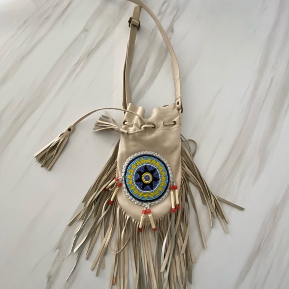 Navajo medicine bag - Picture 1 of 3